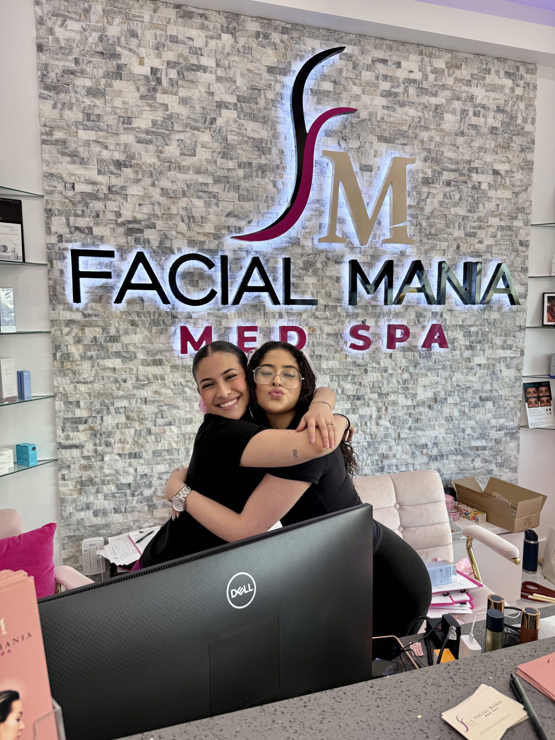group of young women working at Facial Mania Med Spa in Doral, Florida